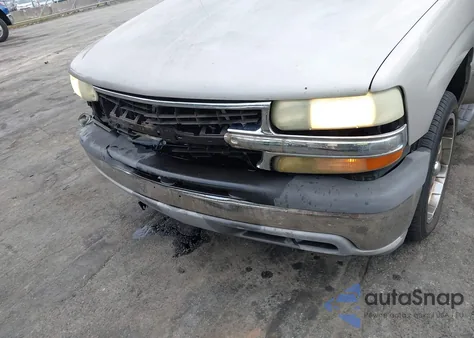 2004 Chevrolet Tahoe Ls z USA, uszkodzony, nr VIN 1GNEC13Z14R147403